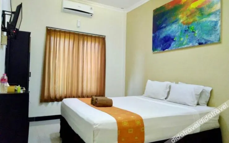 Tirta Kencana Hotel & Garden Resto - Image 1