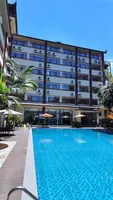 Pingbian Dishui Miaocheng Resort Hotel - Image 1
