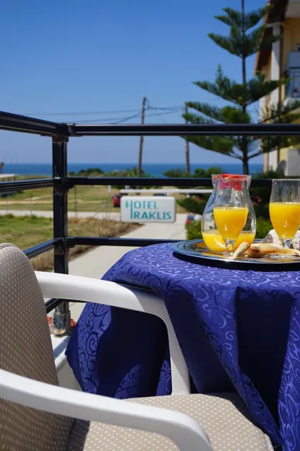 Hotel Iraklis - Image 1