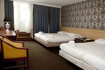 Hotel 74 - Image 1