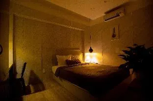 La Hotel Q10 - Image 1