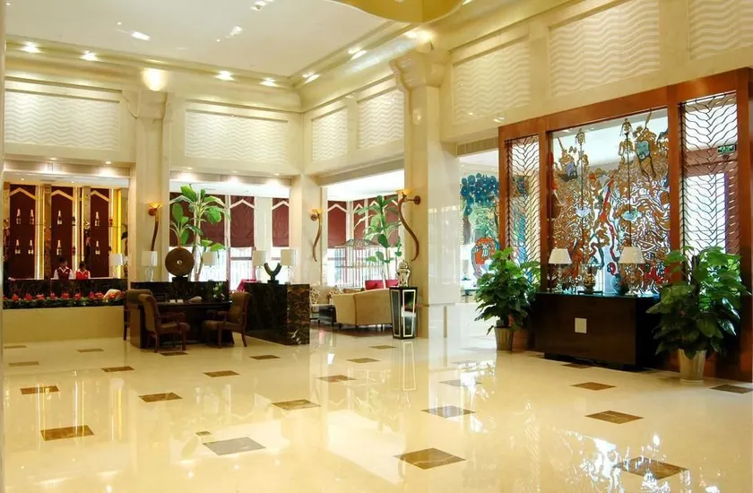 Yonghegong Hotel - Image 1