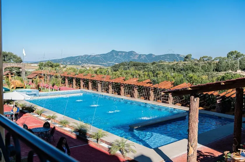 Los Agaves Hotel Y Cabañas - Image 1