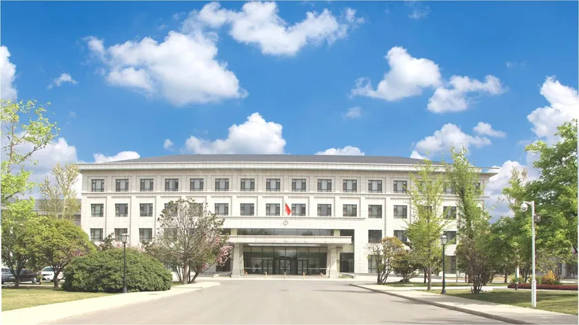 Zhongyuan Oilfield Hotel - Image 1