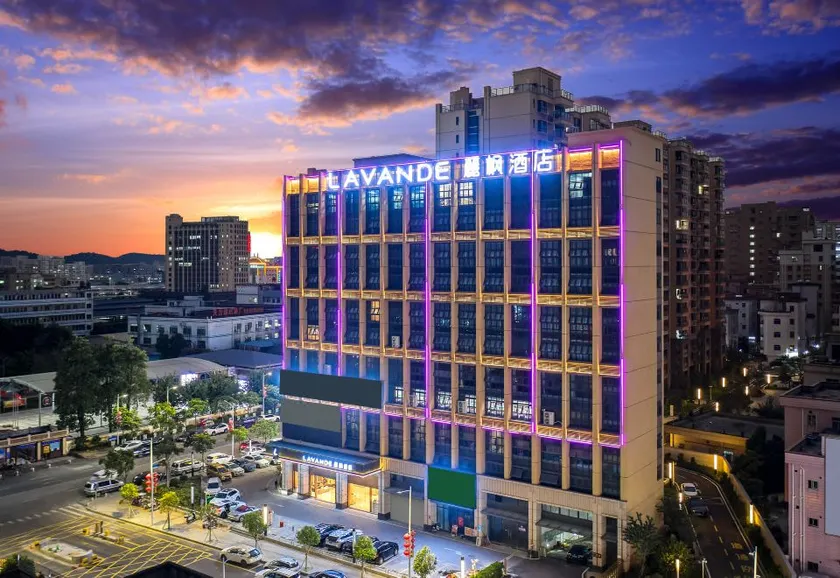 LAVANDE HOTELS Dongguan Humen Juqi Park - Image 1
