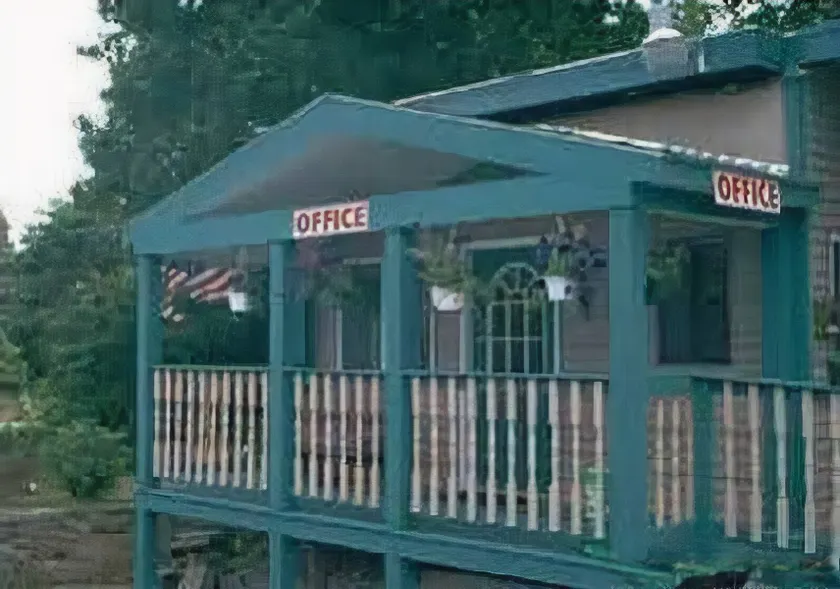 Budget Inn North Kingstown - Image 1