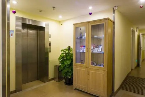Home Inn Yichang Gezhou Dam - Image 1