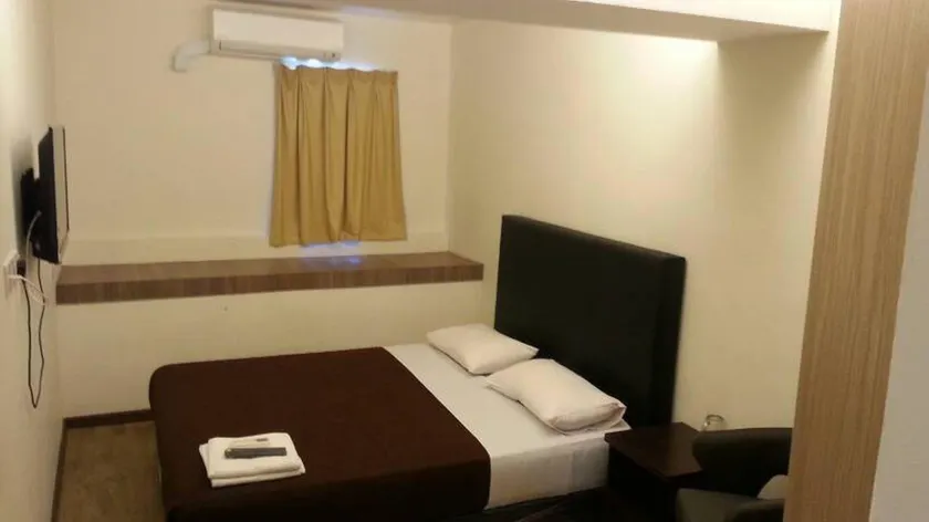 Hotel Truly Asia - Image 1