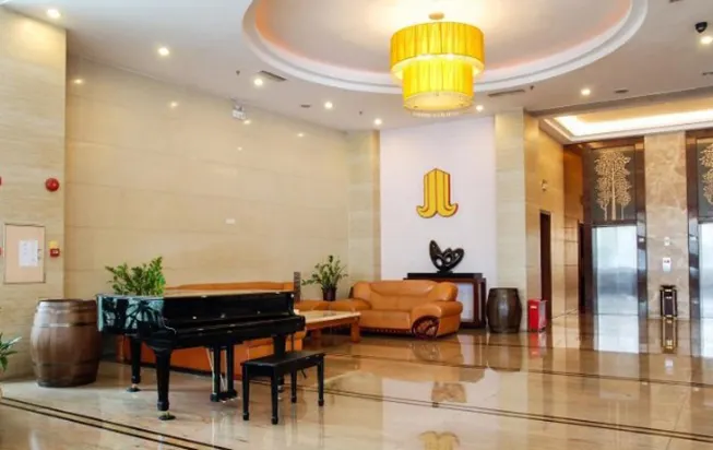 Oska International Hotel (Liaobu Songshan Lake Branch) - Image 1
