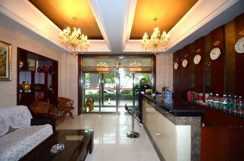 Jinyuan Express Hotel (Baoding Railway Station) - Image 1