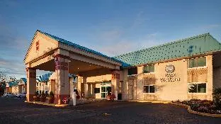 Best Western Burlington Inn - Image 1