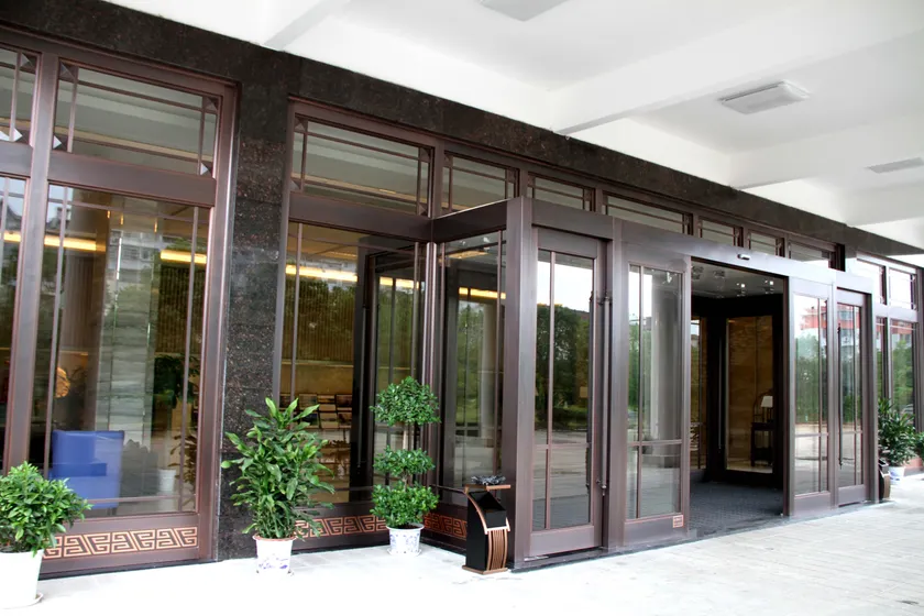 Yujiang Hotel - Image 1