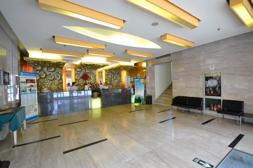 Rest Comfort Hotel (Wenzhou Lucheng) - Image 1