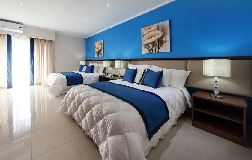 Port View Guest House - Image 1