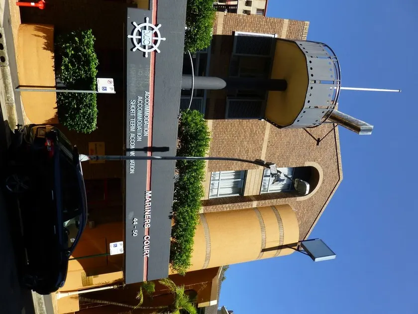 Mariners Court Hotel Sydney - Image 1
