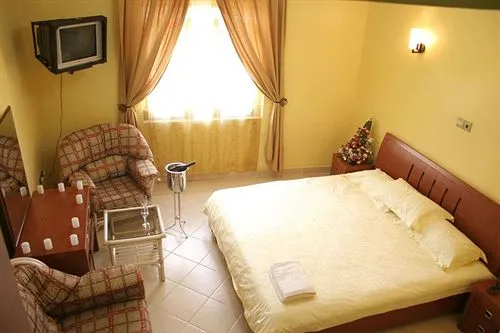 Kipepeo Hotel - Image 1