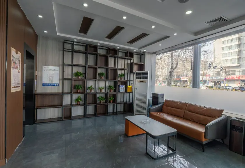 Quancheng Hotel (Cixian County Government Branch, Handan) - Image 1