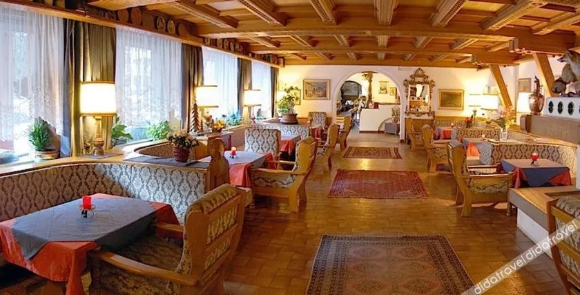 Hotel Dolomiti - Image 1