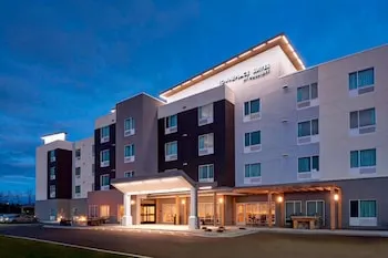 TownePlace Suites by Marriott Grand Rapids Airport Southeast - Image 1