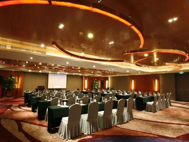 Zhongwei Sunny Hotel - Image 1