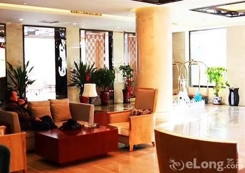 Boyue Hotel - Image 1