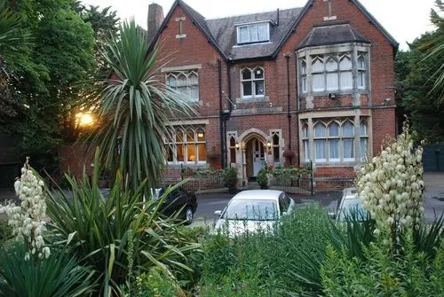 Beech House Hotel - Image 1