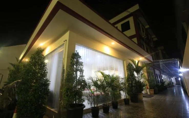 Dermaga Keluarga Sonosewu - Image 1
