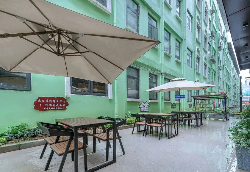 Mingyue Lake Hotel (Baise Tianyang Branch) - Image 1