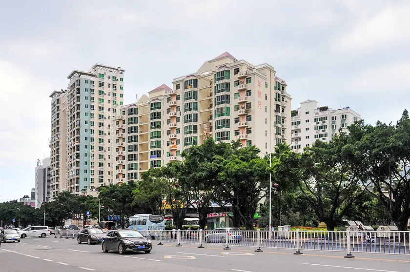 Haibian Dujiawu Hotel (Sanya Dadonghai) - Image 1