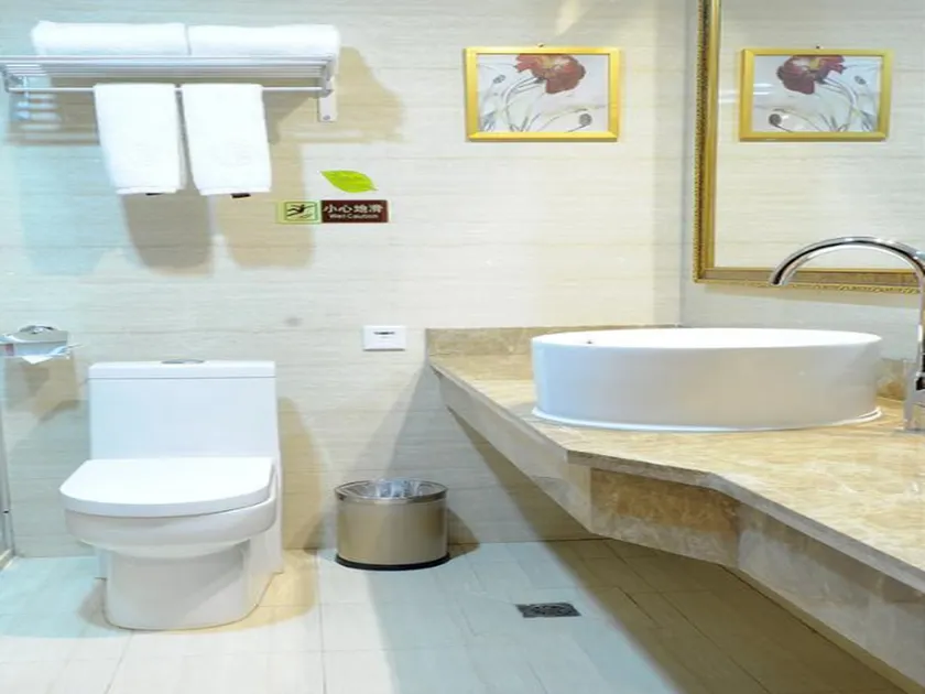 Vienna Hotel Zhoukou Hanyang Road - Image 1