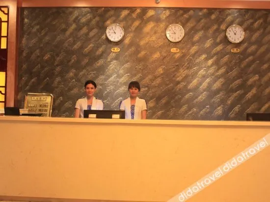 Xushang Renjia Hotel - Image 1