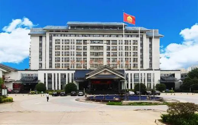 Xindu International Hotel - Image 1