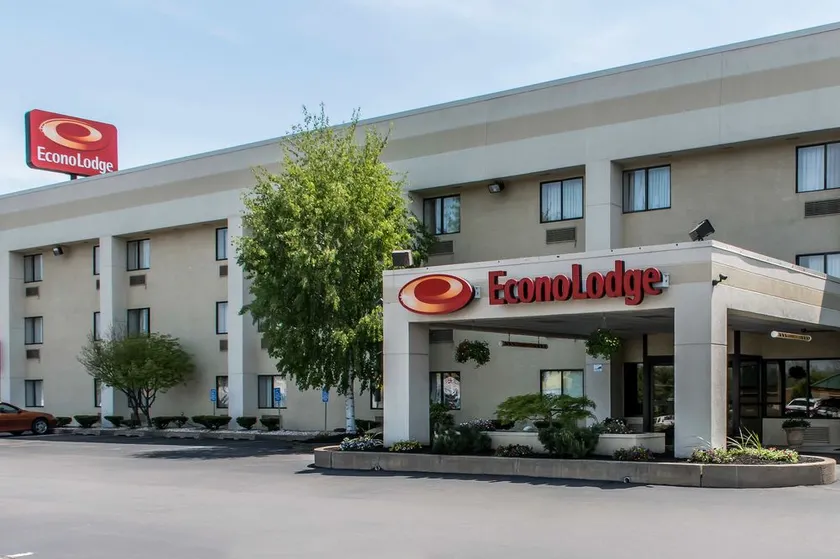 Quality Inn Wilkes-Barre near Arena - Image 1