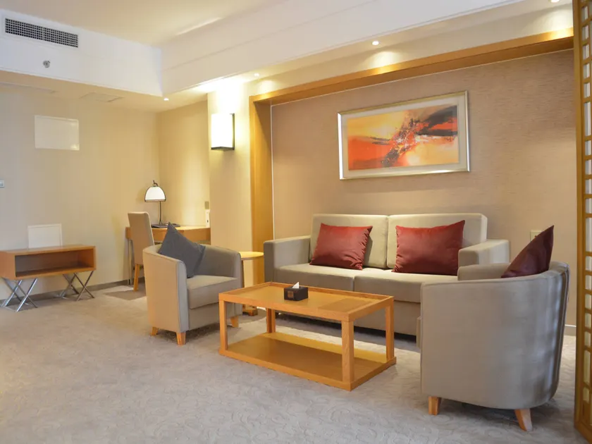 Eaself Hotel - Image 1
