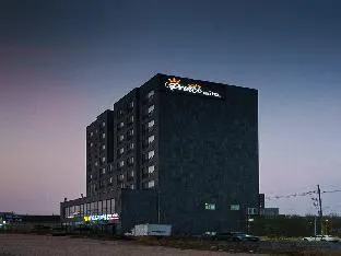 Gunsan little Prince Hotel - Image 1