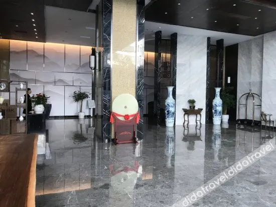 Fendi Hotel (Chongbai Hanzheng Square Pitong Subway Station Branch) - Image 1