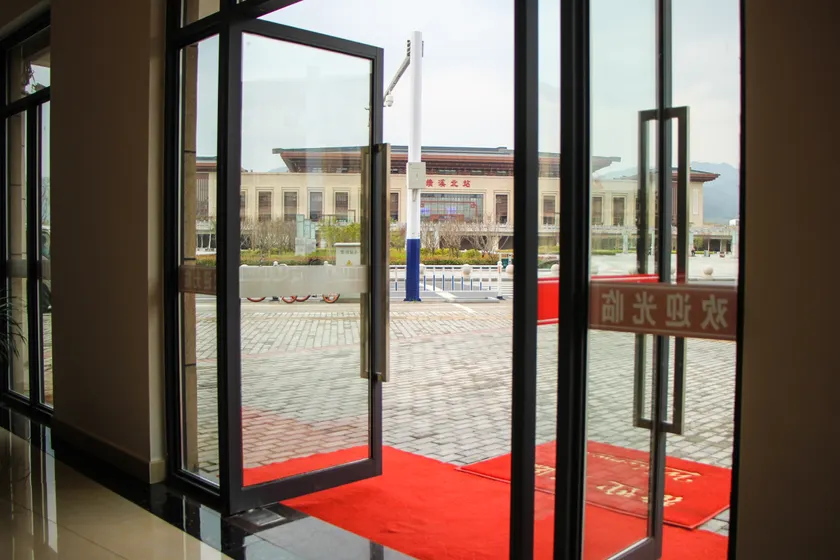 Express Hotel, Jixi County - Image 1