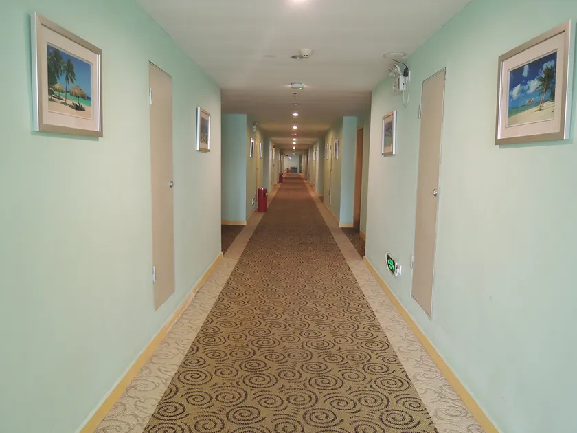 Senlan Hotel - Image 1