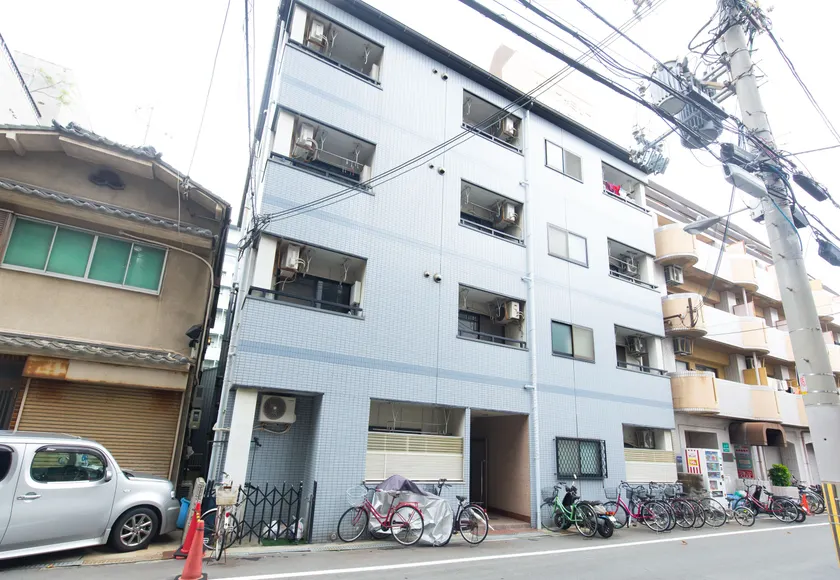 Lavie Heights - Image 1