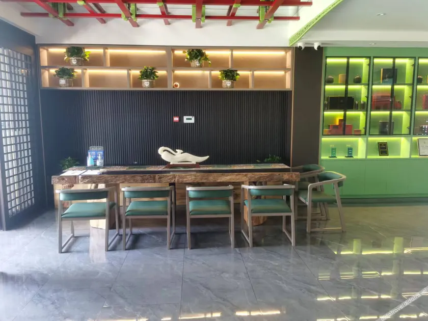 Feronia Hotel (Hohhot Dazhao Temple Saishang Old Street) - Image 1