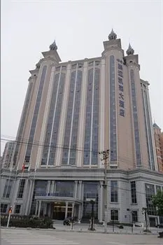 Kolam Gloria Plaza - Image 1