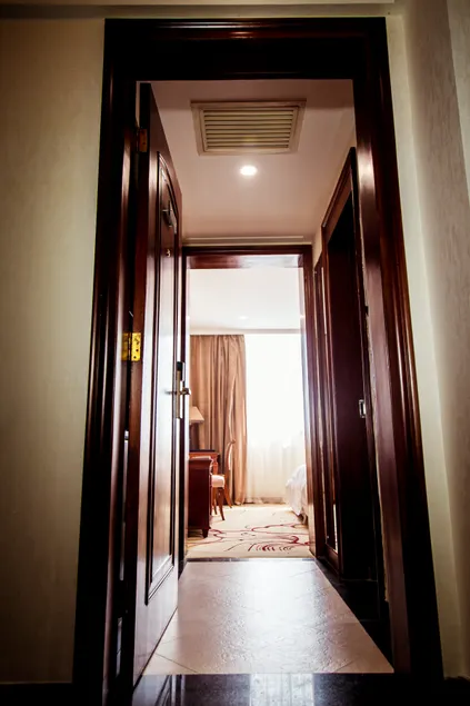 Holiday Dynasty Hotel - Image 1