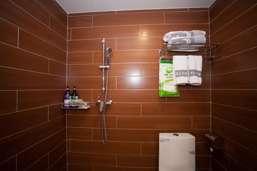 Xinyue Theme Hotel Apartment (Shunde Longjiang Yingxin Plaza Branch) - Image 1