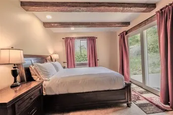 Golfer's Dream Retreat - Image 1