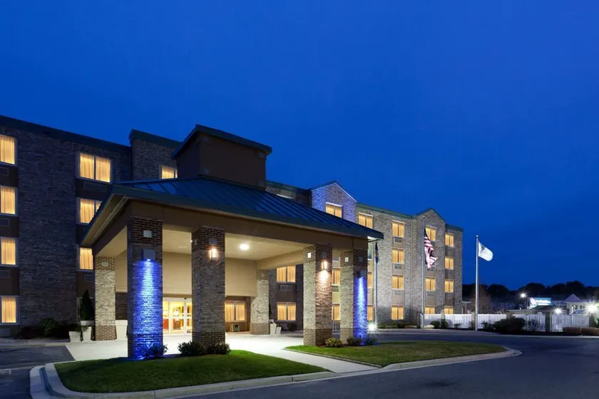 Hotel Bethany Beach - Image 1