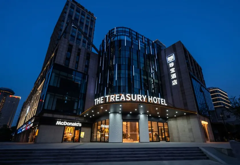 The Bund Riverside Treasure Hotel Shanghai - Image 1