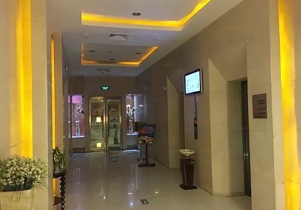 Mediterranean sea Holiday Hotel - Image 1