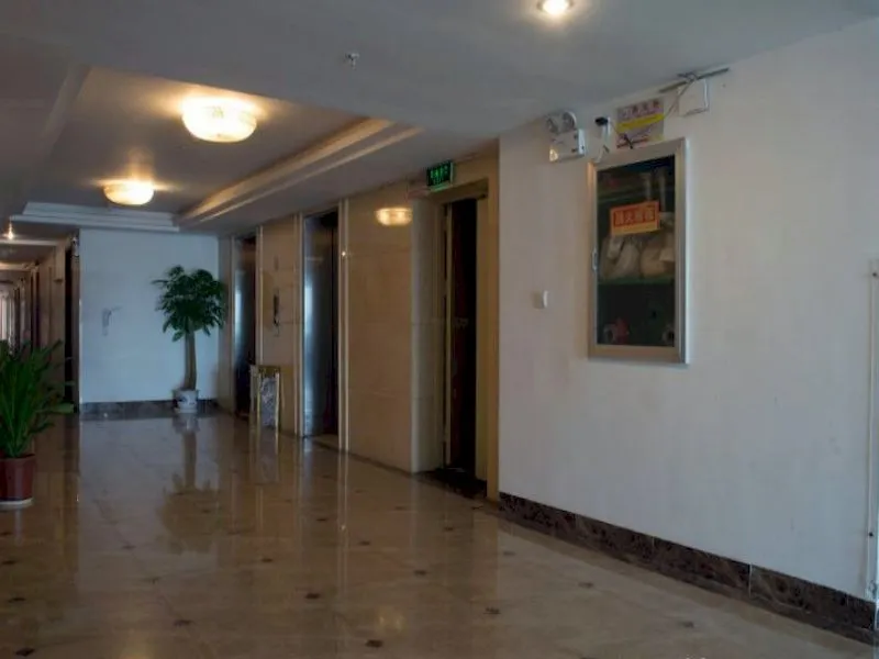 Huayuan Sheng Yuan Hotel - Image 1