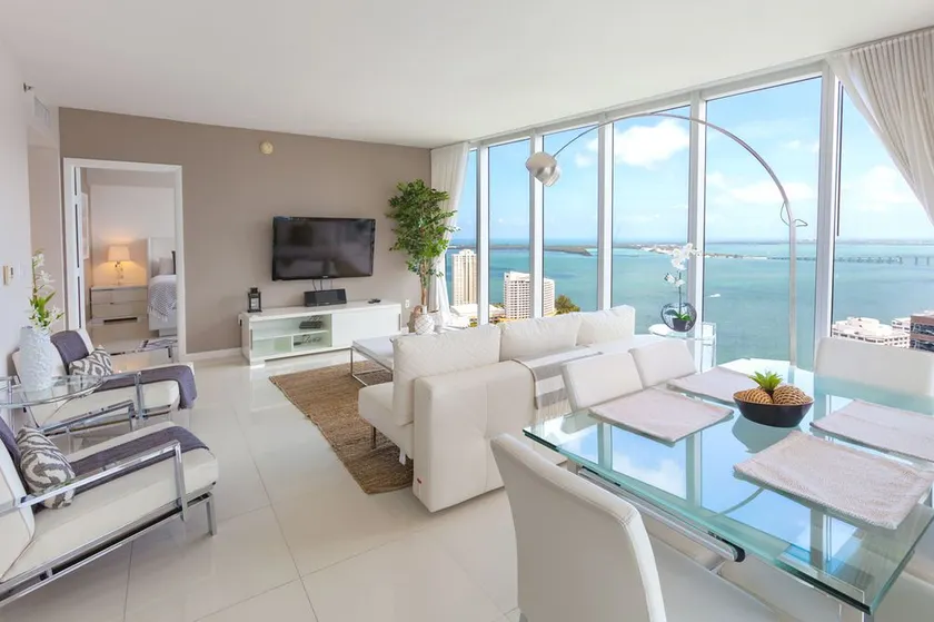 Icon Residences By Sunnyside Hotel And Resorts - Image 1