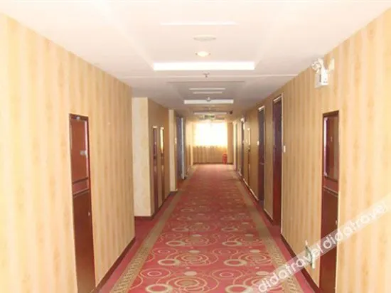 Vienna Hotel (Emerald  Lake  Branch, Changsha Ningxiang  High-speed Railway Weat Station) - Image 1